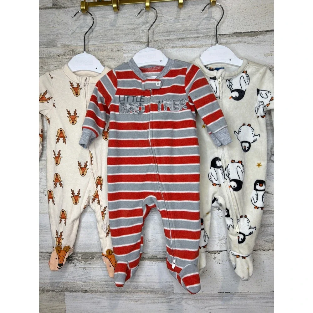 Old Navy Child of Mine Sleepers Boys 0-3M Multi Reindeer Penguin Brother EUC